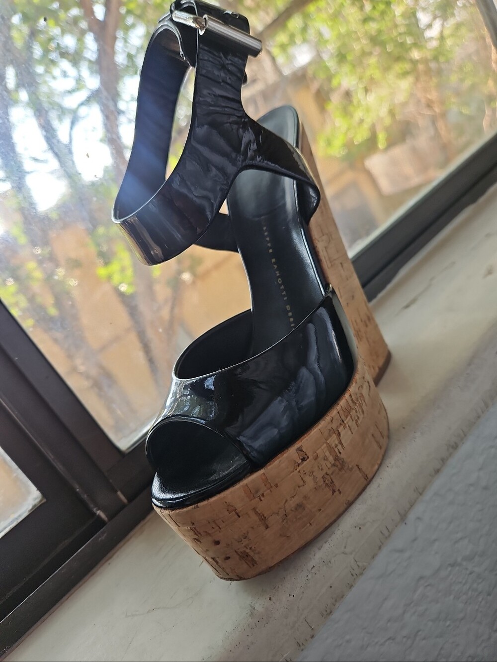 Giuseppe Zanotti Black Patent Leather Cork Platform Sandals Made in Italy
